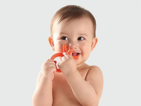 Comotomo Silicone Teether